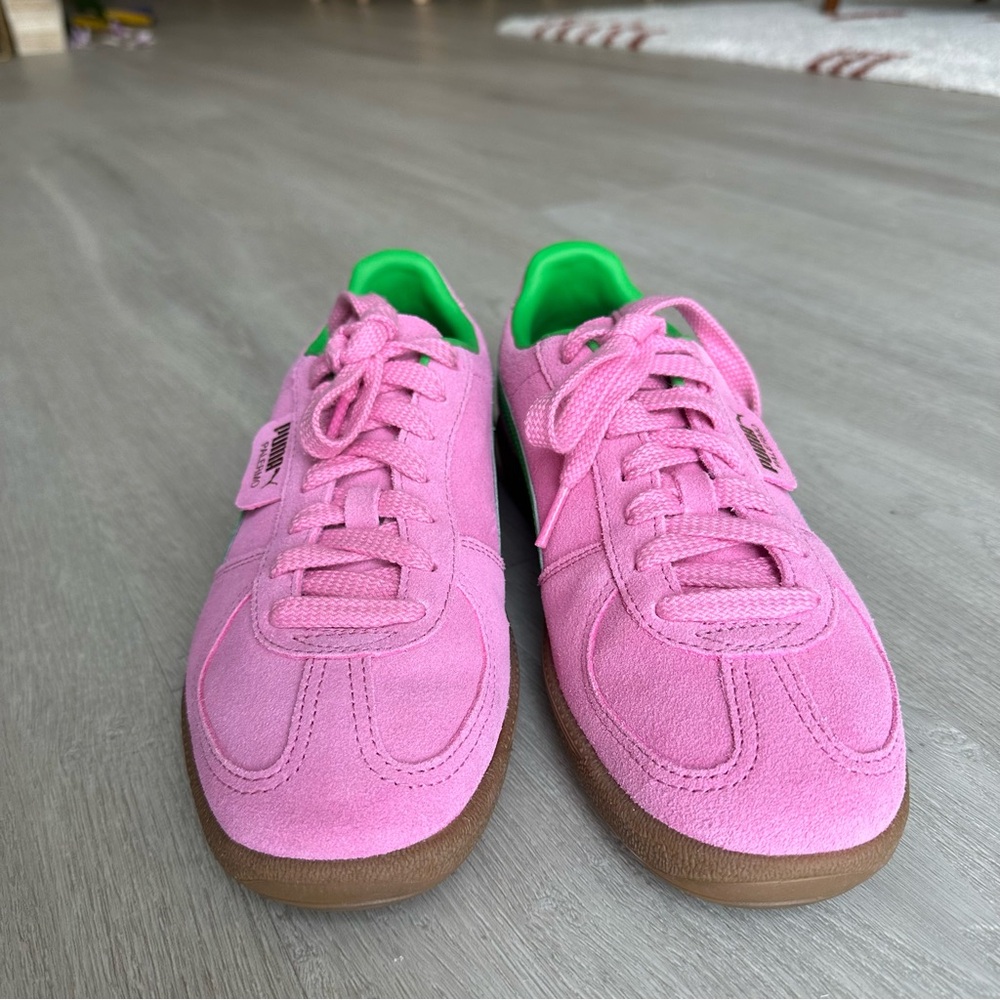 Puma Pink and Green Suede Sneakers - Picture 2 of 6